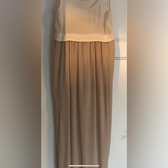 SOLD-Wilfred Bisous Dress - Picture 4 of 4